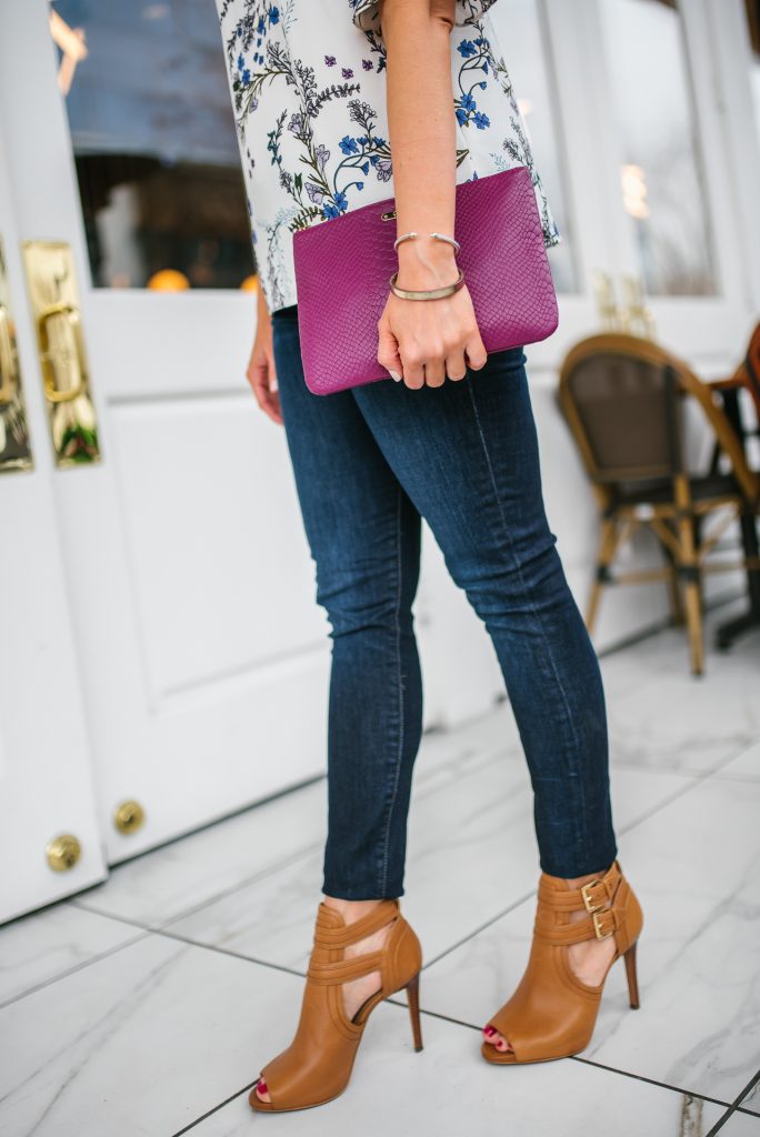 spring outfit idea | dark blue skinny jeans | peep toe booties | Petite Fashion Blogger Lady in Violet