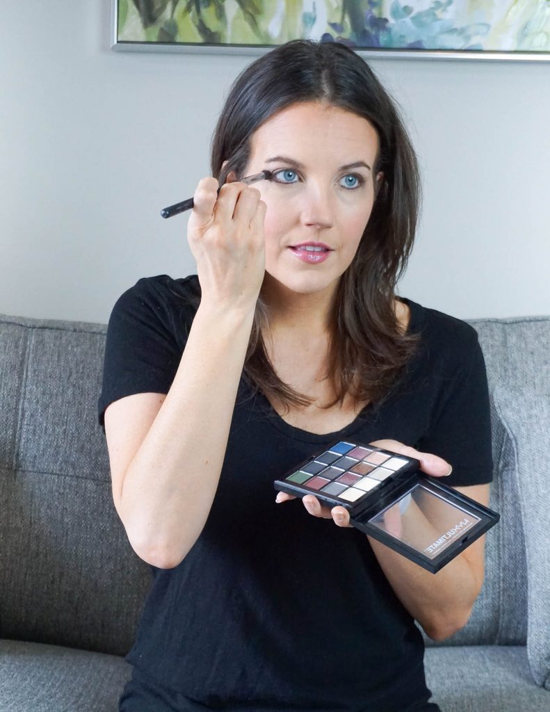 how to apply eye makeup using an eye shadow palette | Texas Beauty Blogger Lady in Violet