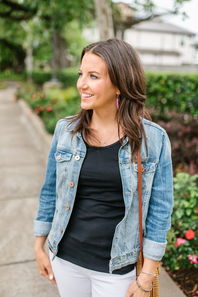 casual outfit | denim jacket | black tank top | Houston Fashion Blogger Karen Kocich