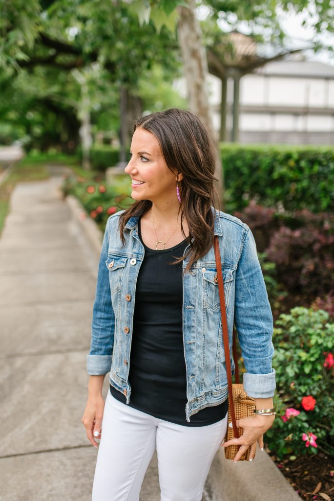 Easy Outfit Formula for Summer, Lady in Violet