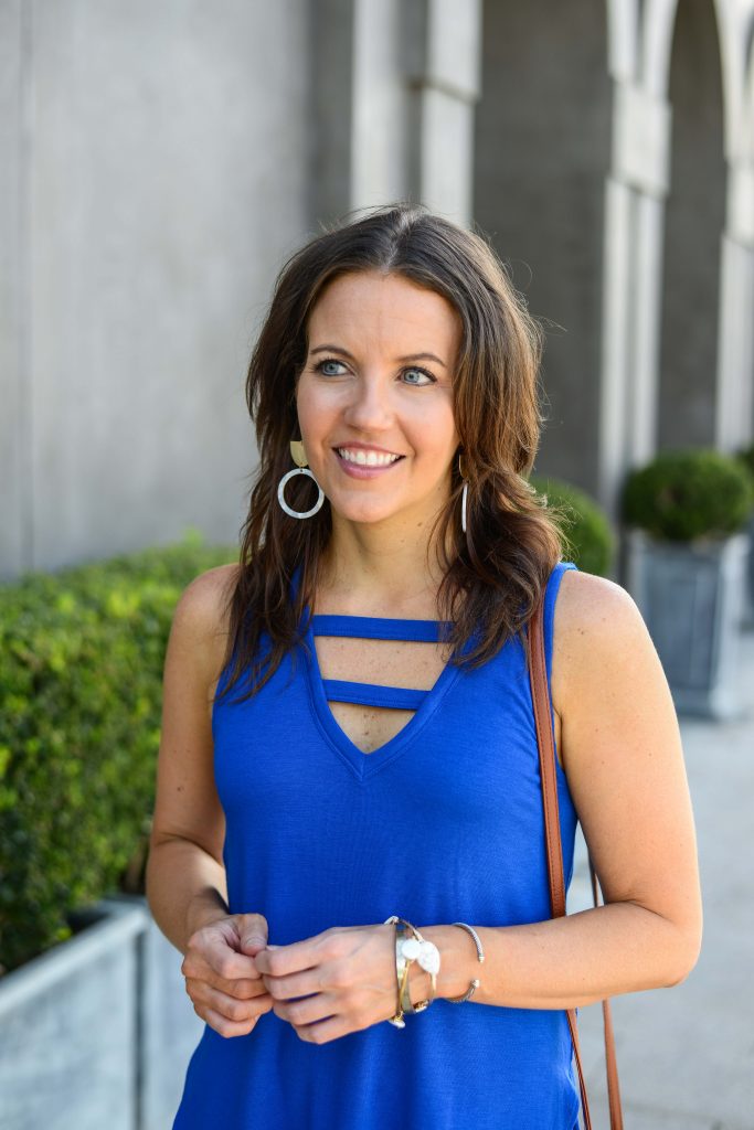 summer style | blue v neck tank top | gold statement earrings | Texas Fashion Blogger Lady in Violet