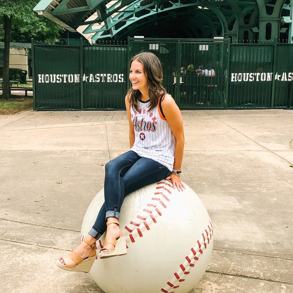 Houston Astros game out fit idea.  Baseball game outfits, Outfits