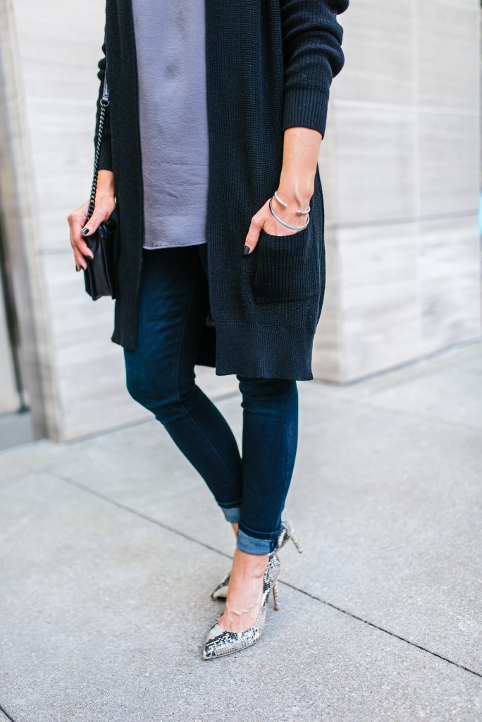 casual outfit | dark wash skinny jeans | snakeskin heels | Budget Friendly Fashion Blog Lady in Violet