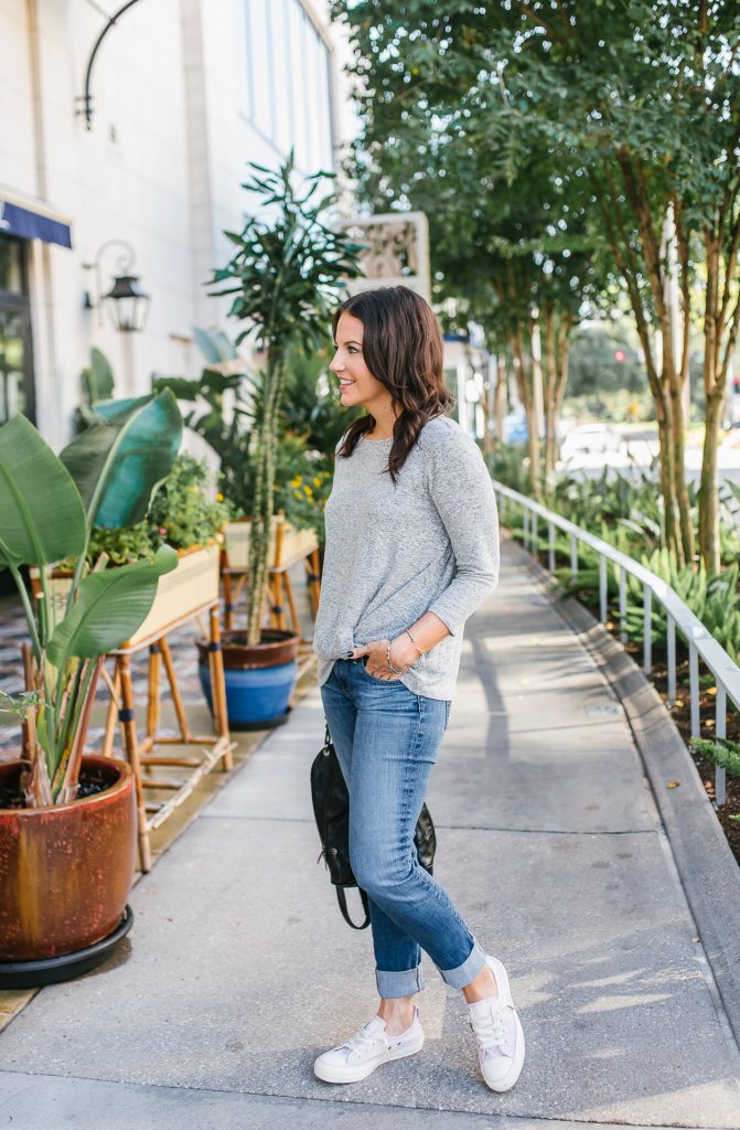 light pink sneakers outfit