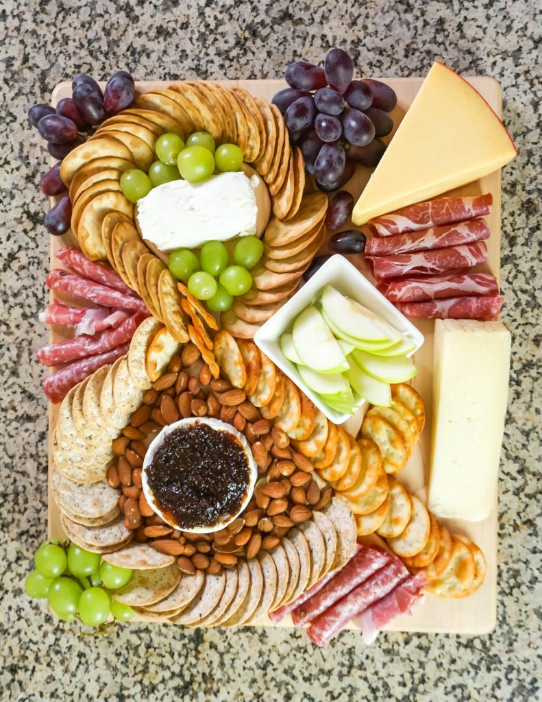 how to make a charcuterie board | dinner | party appetizer idea | Houston Blog Lady in Violet
