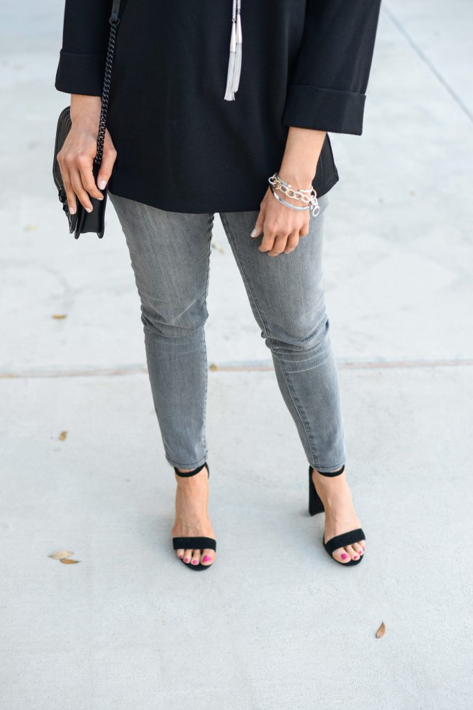 casual fall outfit | gray skinny jeans | black heeled sandals | Houston Fashion Blog Lady in Violet