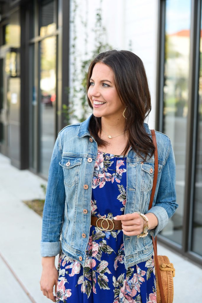 Floral dress with outlet belt