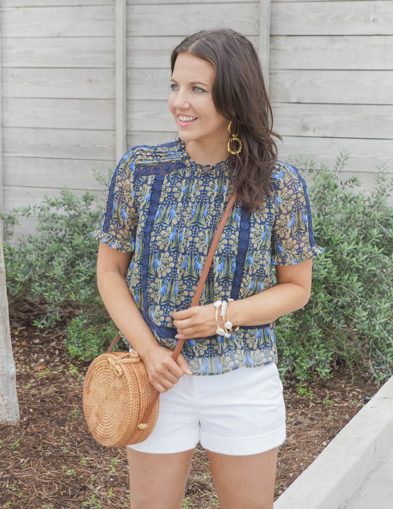 Navy Floral Top + White Shorts - Lady in VioletLady in Violet