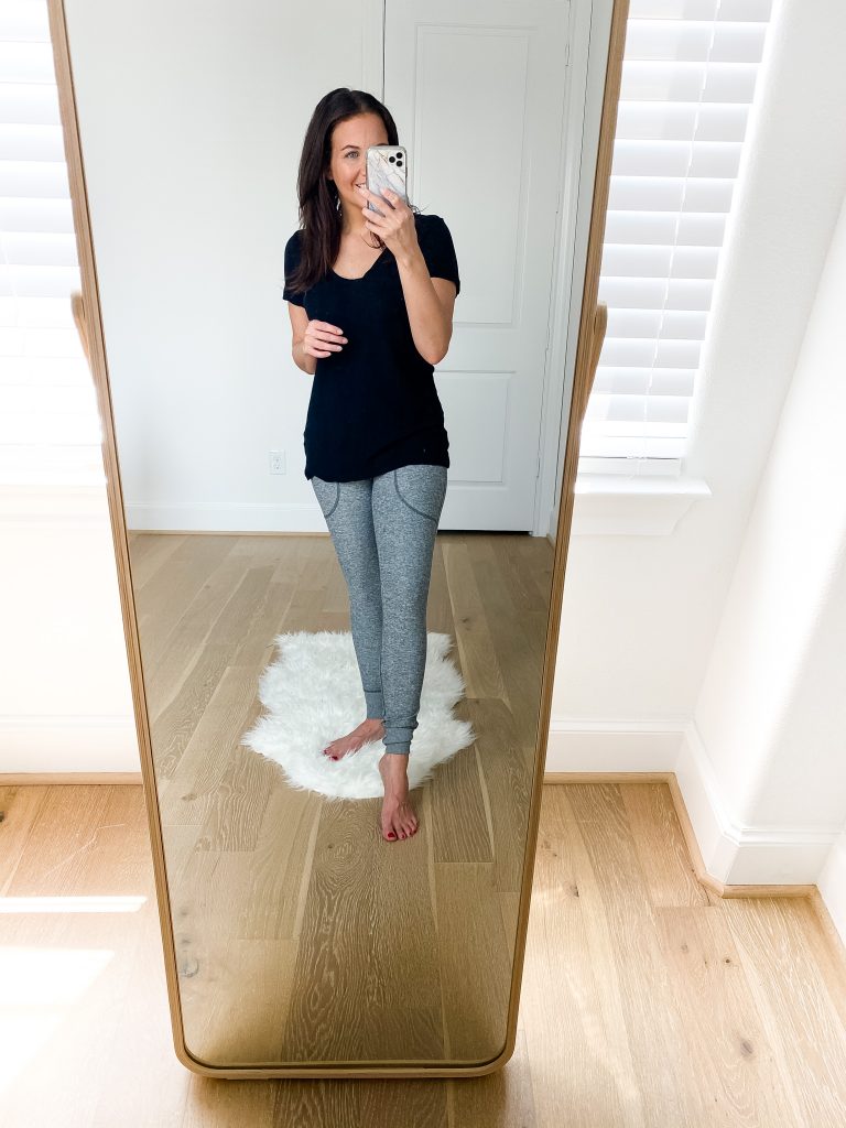 comfy loungewear for fall | black short sleeve tee | soft gray leggings with pockets | Houston Fashion Blog Lady in Violet