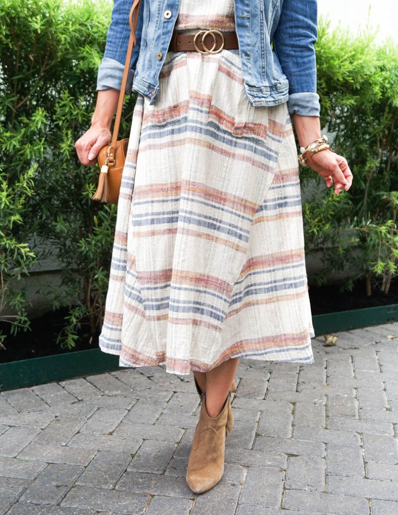 Daily Outfit Idea: Transition Your Maxi Dress From Summer To Fall