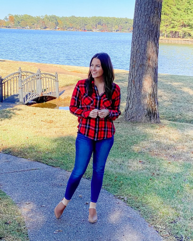 casual outfits | red plaid top | brown mules | Texas Fashion Blogger Lady in Violet