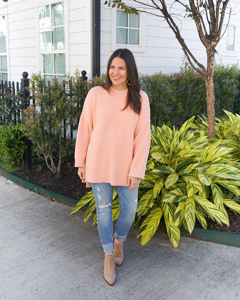 valentines day outfits | peach pink sweater | skinny distressed jeans | Texas Fashion Blogger Lady in Violet