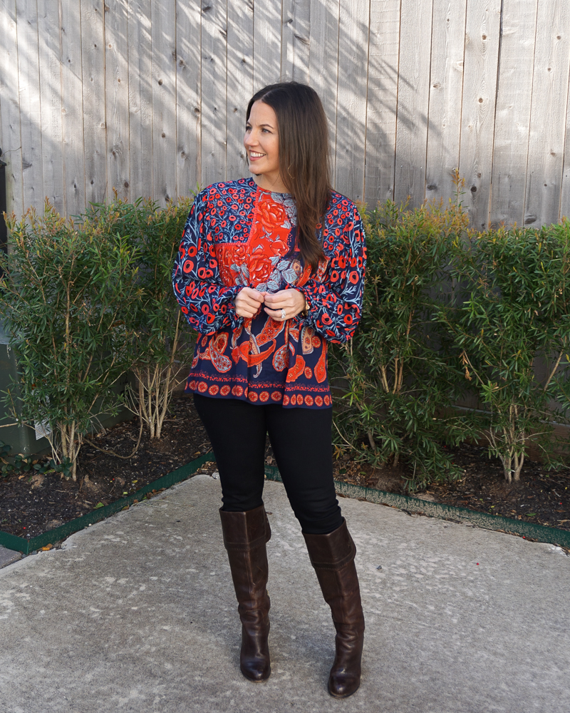 winter outfit | long sleeve flowy top | black skinny jeans | Texas Fashion Blogger Lady in Violet