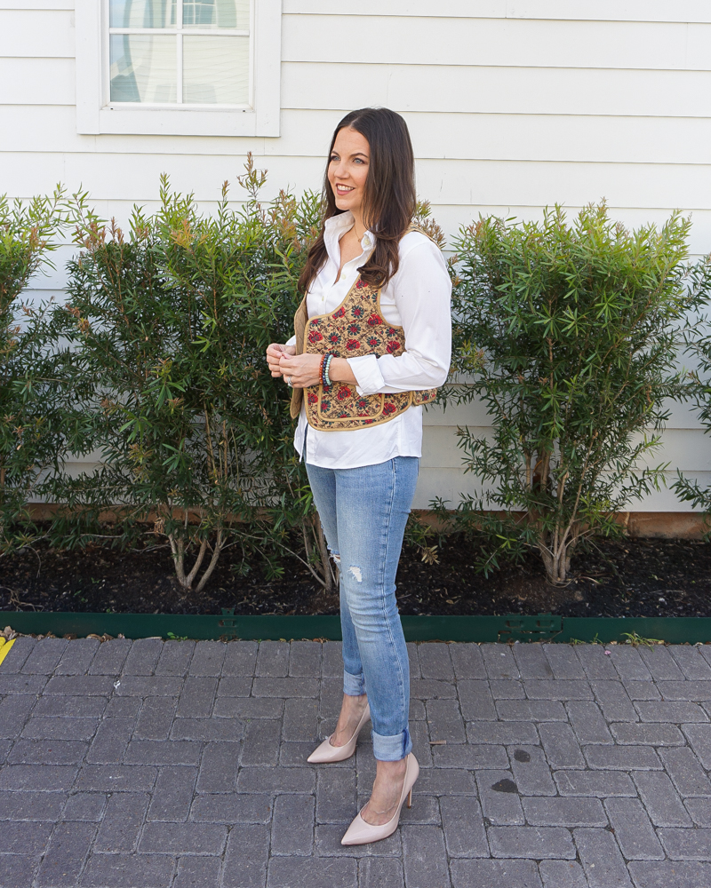 spring outfit | floral cropped vest | distressed skinny jeans | Petite Fashion Blogger Lady in Violet