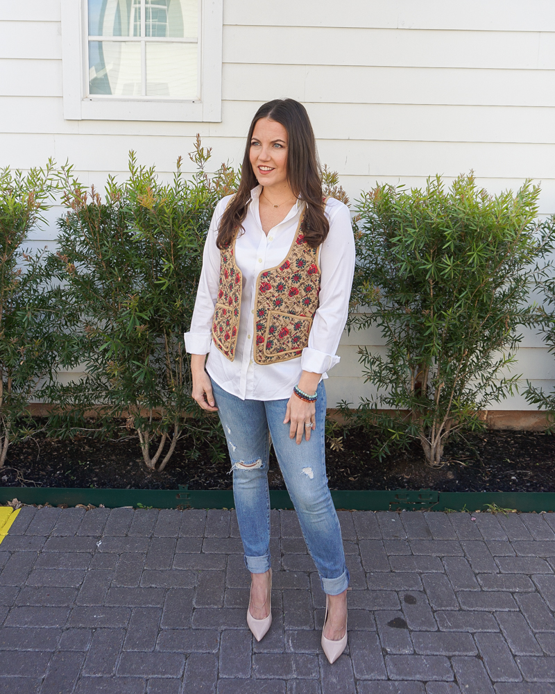 dressy casual outfits | floral cropped vest layered over white shirt | over age 30 fashion blogger Lady in Violet