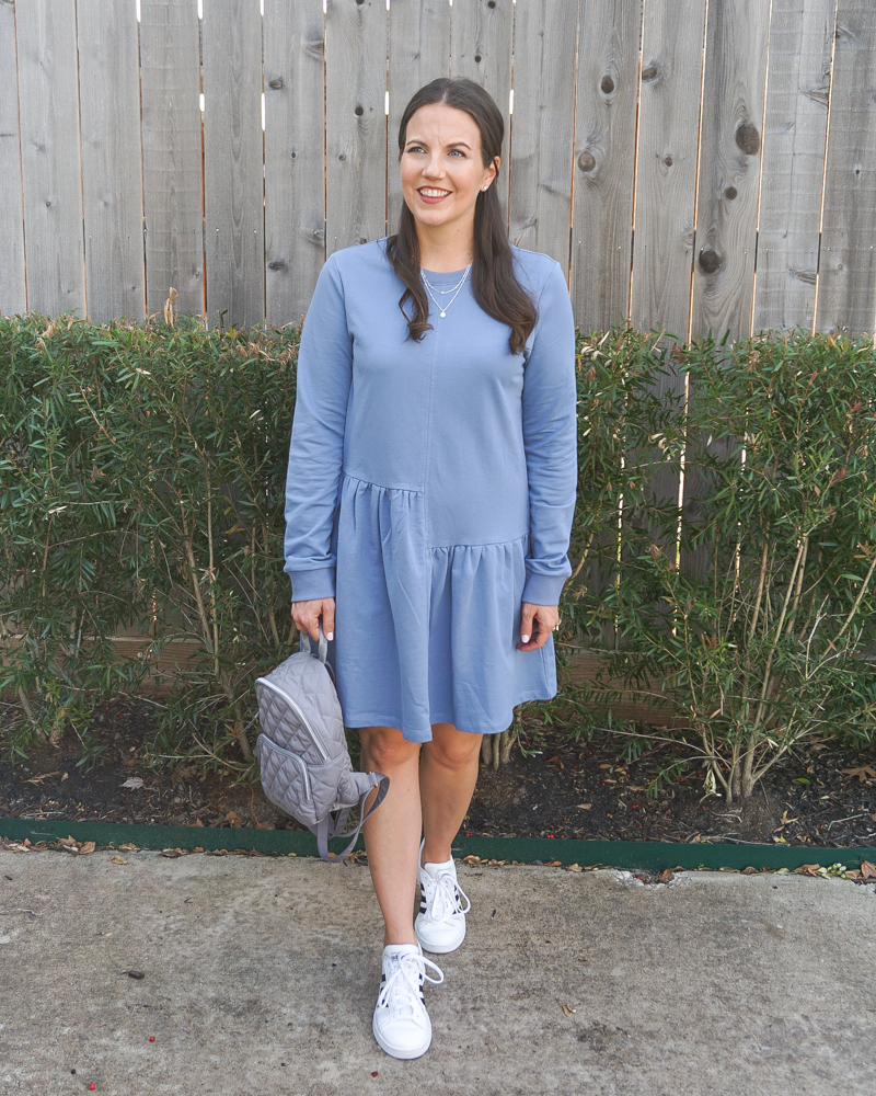 spring outfit | light blue knit dress | white adidas sneakers | Over 30 fashion blogger lady in violet