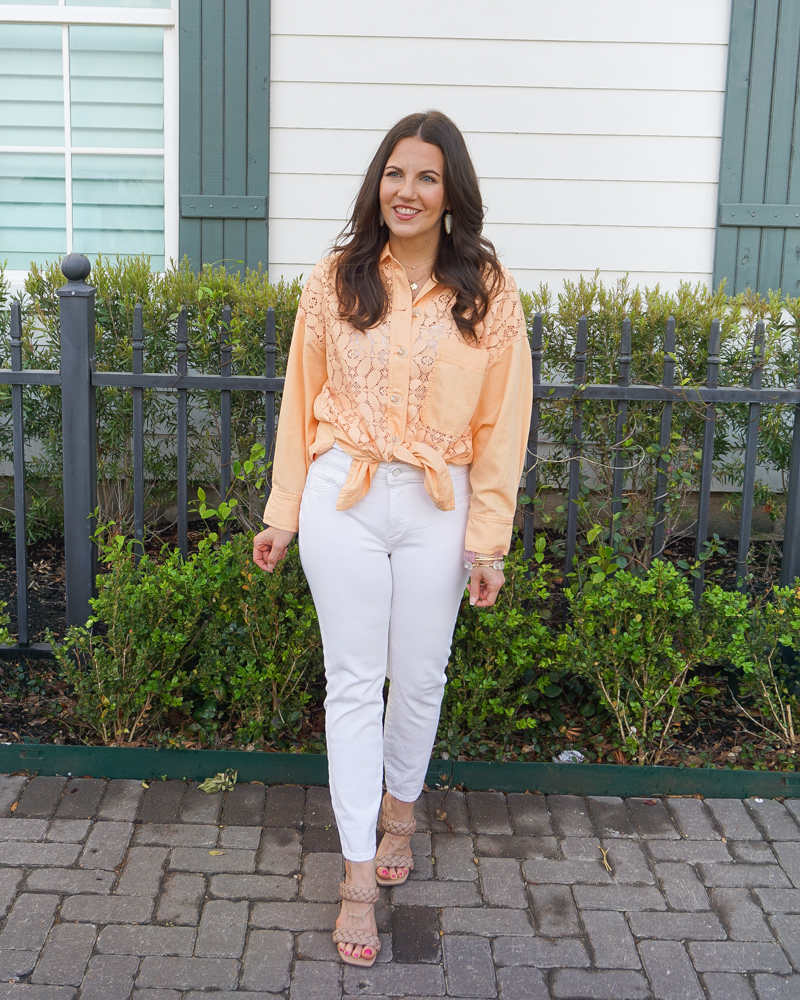two ways to wear a button down shirt | white jeans outfit | spring fashion | Houston Fashion Blog Lady in Violet