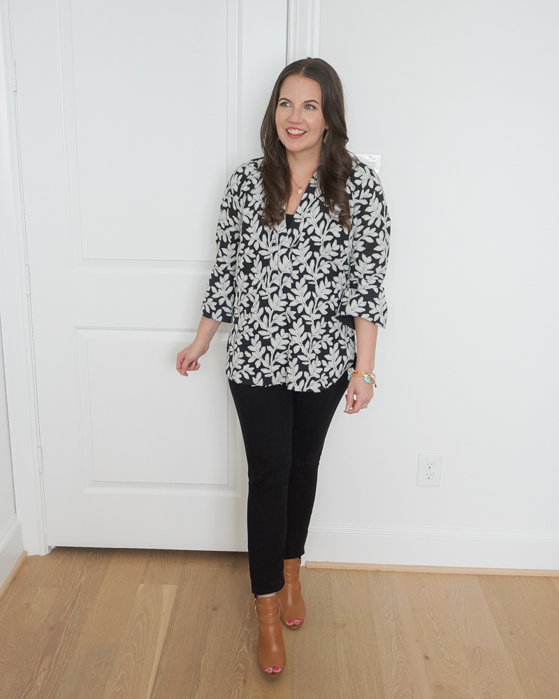 Black and clearance white blouse outfit