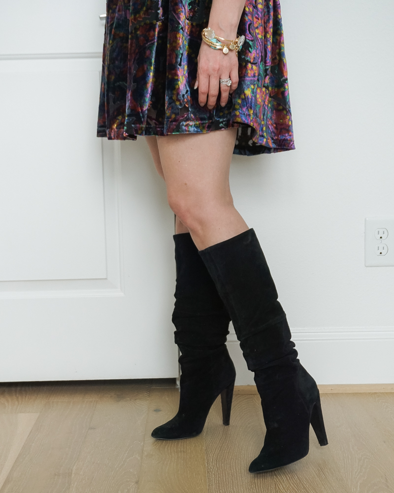 fall fashion | steve madden black boots | bourbon and boweties bangles | trendy fashion blog Lady in Violet