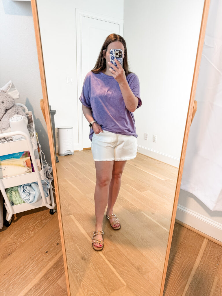 summer outfit ideas | purple oversized tee | white jean shorts | Mom Fashion Influencer Lady in Violet