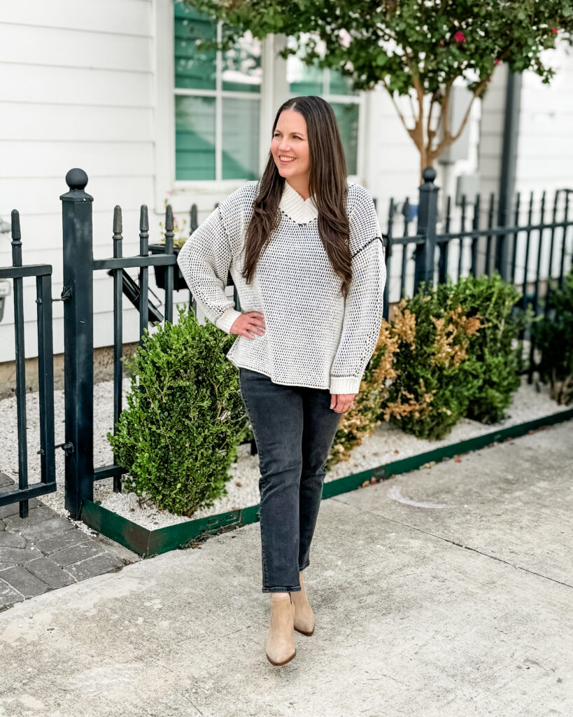 Oversized grey sweater outfit on sale