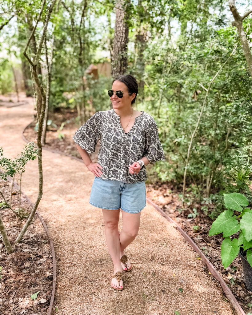 summer outfit | black and white floral top | denim shorts | Houston Fashion Blog Lady in Violet