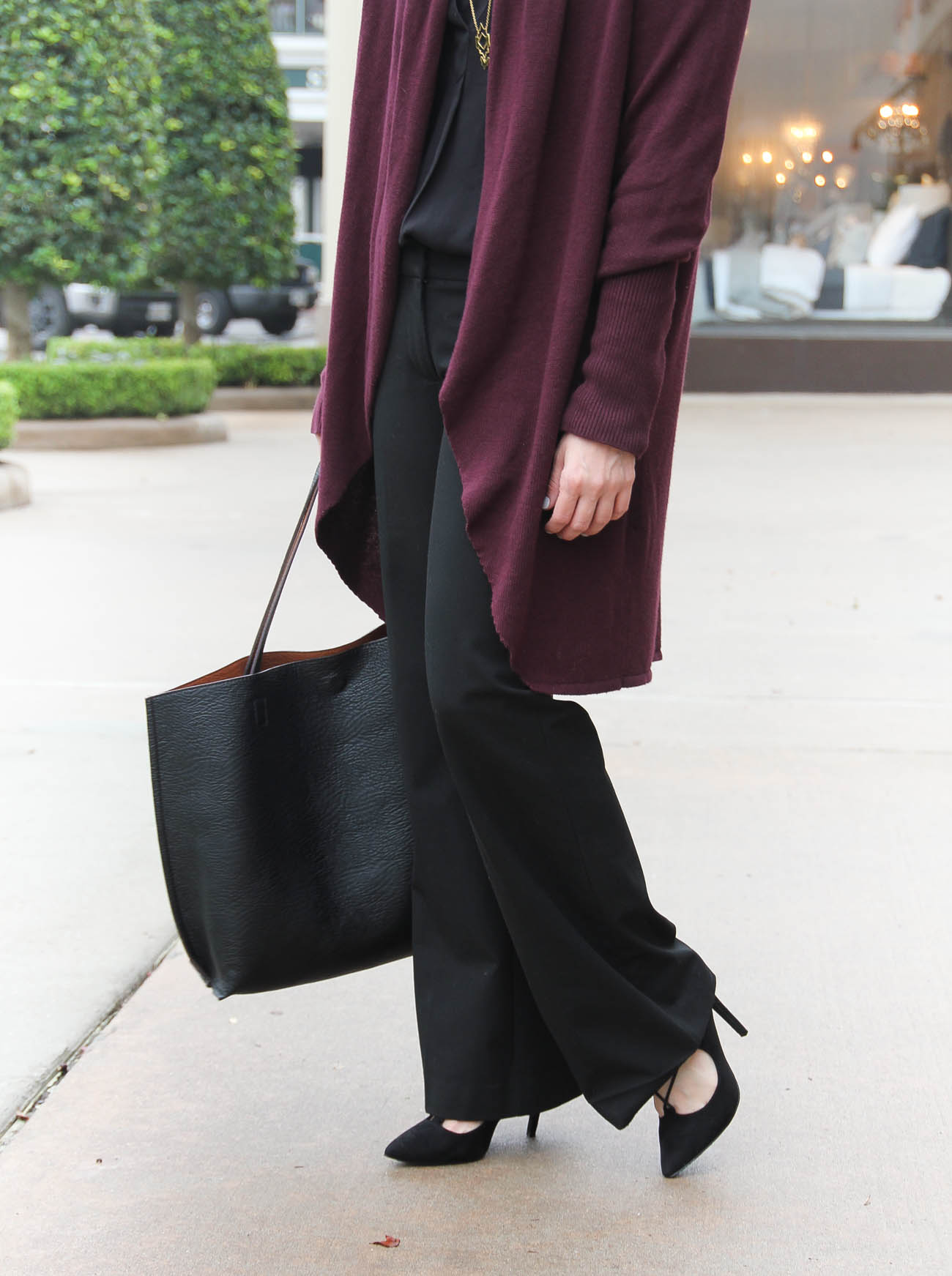 Cozy and Chic Office Outfit - Lady in VioletLady in Violet