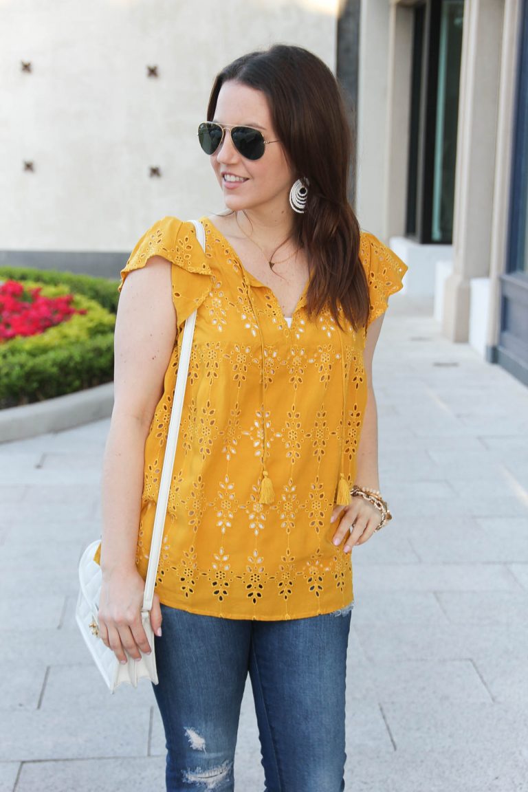 Weekend Casual Outfit in Yellow - Lady in VioletLady in Violet