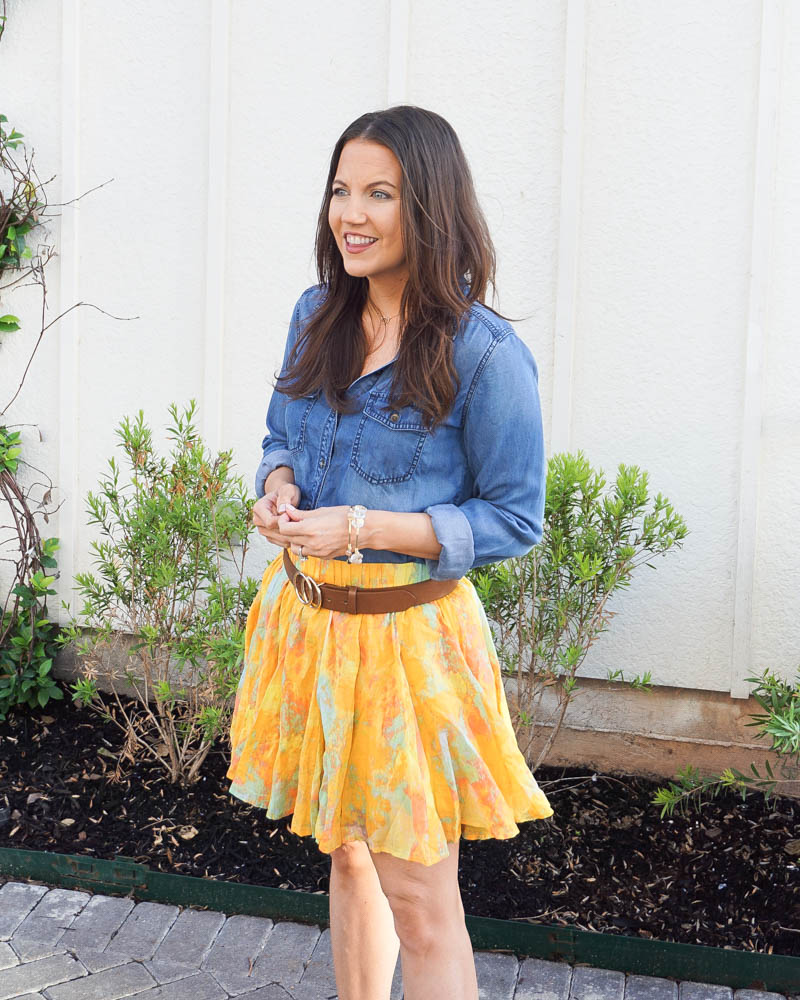 How to Style a Pleated Mini Skirt - Lady in VioletLady in Violet